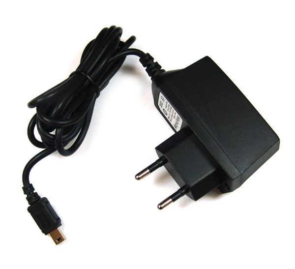 Reise-Ladegerät (100-250V) mit Mini-USB Stecker